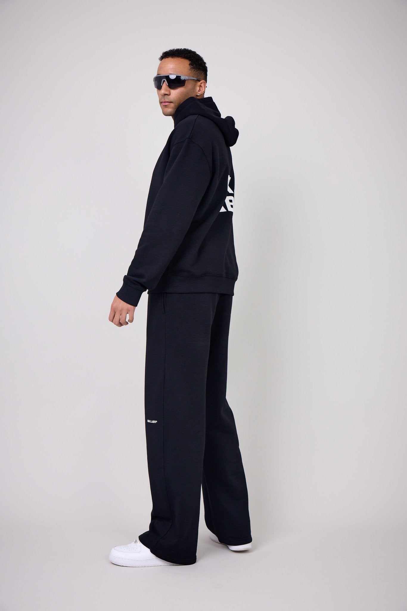 11IMPACT STRAIGHT SWEAT PANT