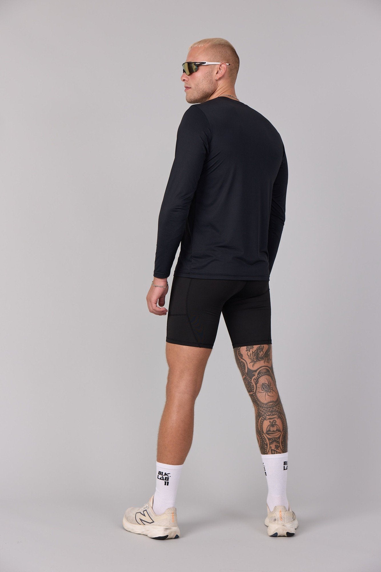 11RESILIENCE DRY FIT LS TEE